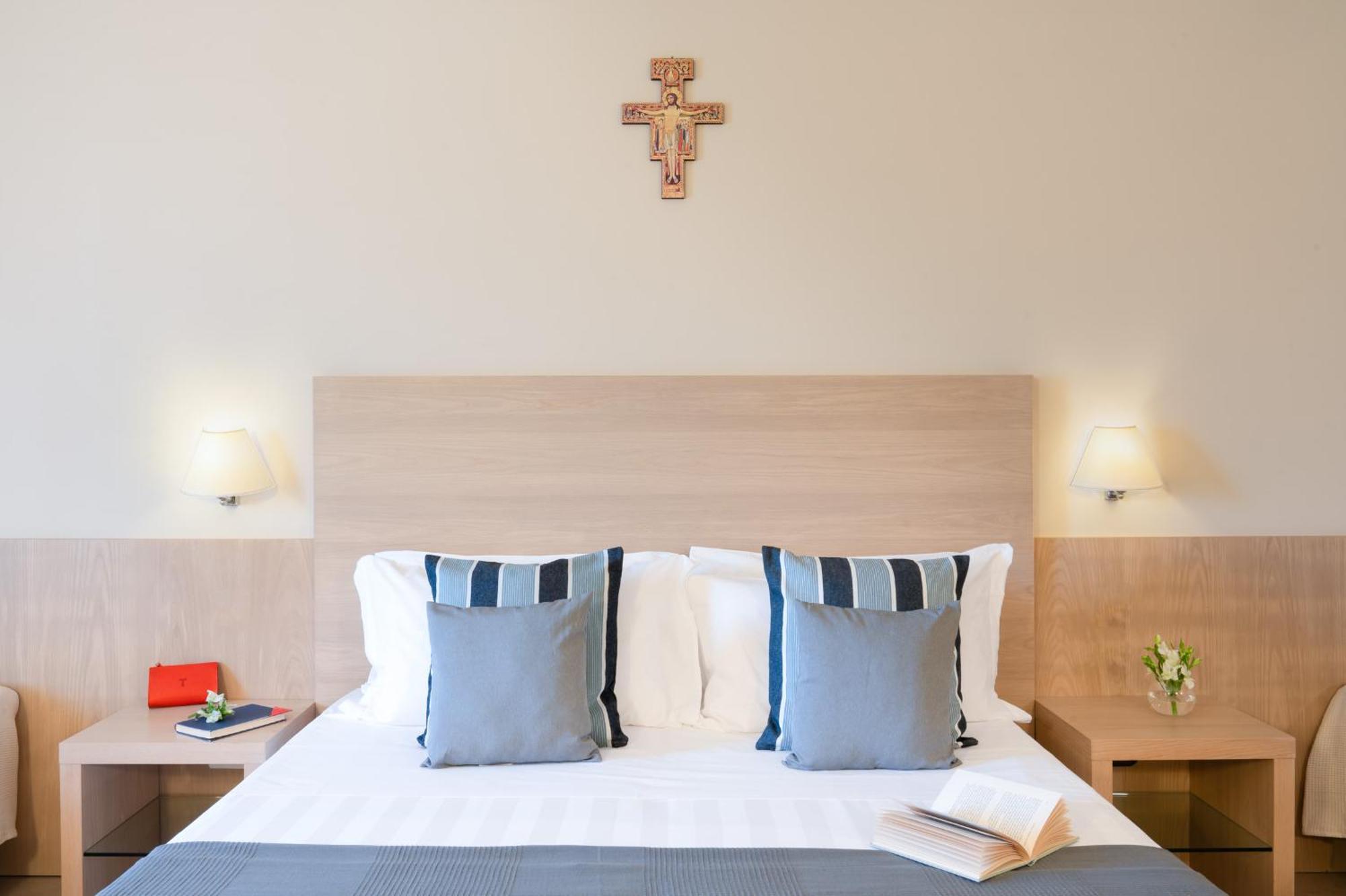 Hotel Domus Pacis Assisi Esterno foto
