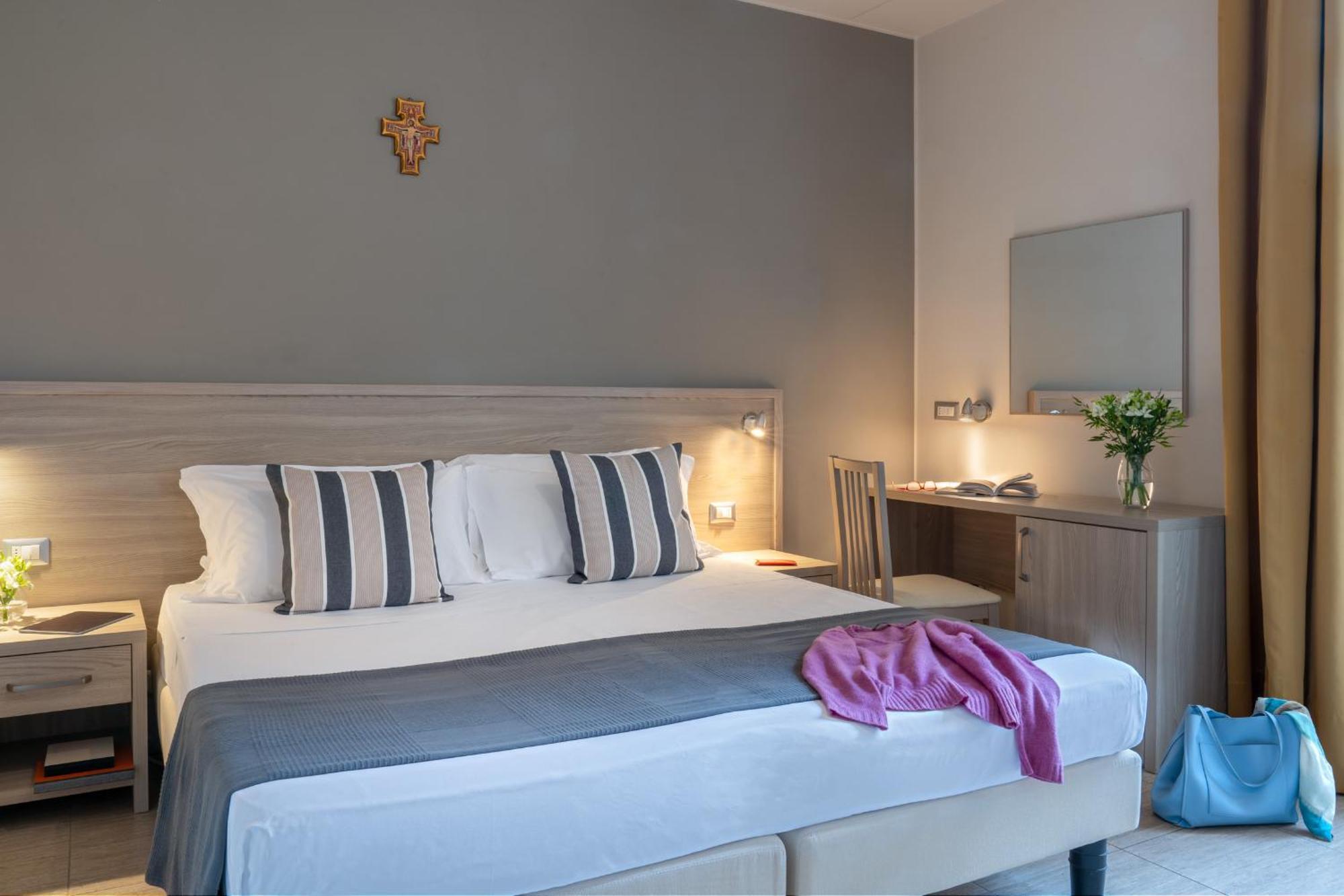 Hotel Domus Pacis Assisi Esterno foto