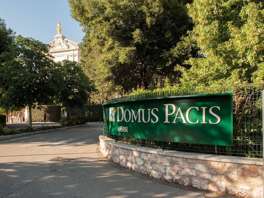 Hotel Domus Pacis Assisi Esterno foto